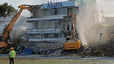 Constanţa: Consilierii locali au aprobat suplimentarea de la bugetul local cu încă cinci milioane de lei cu TVA pentru cofinanţarea lucrărilor la stadionul “Gheorghe Hagi”