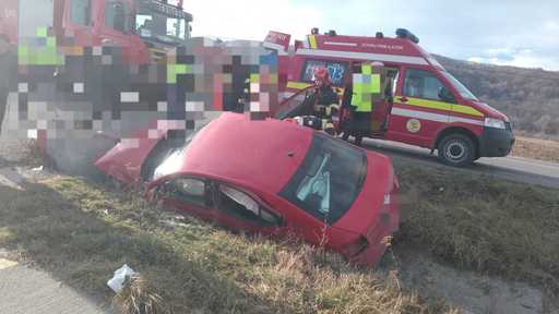 Patru răniţi, într-un accident produs pe DN 73, în judeţul Argeş / Două dintre victime sunt minore