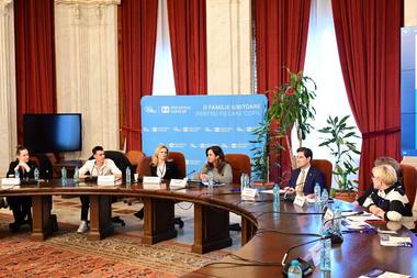 Natalia Intotero: Într-o lume în continuă schimbare este esenţial ca tinerii să aibă ocazia de a se implica activ în comunitatea lor / Cred în tineri şi susţin toate iniţiativele care îi încurajează să se implice în deciziile care îi privesc