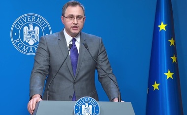 UPDATE - Constantin: Procedura de acordare a drepturilor de transport gratuit pentru persoane cu dizabilităţi a fost simplificată şi a fost introdus cardul electronic de carburant/ Precizările Ministerului Muncii