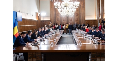 Guvernul a adoptat o ordonanţă care modifică un act normativ privind evidenţa, domiciliul, reşedinţa şi actele de identitate ale cetăţenilor români