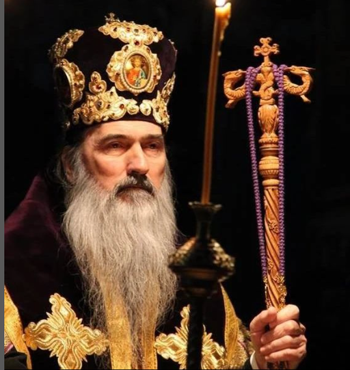 ÎPS Teodosie, despre preoţii care împărtăşesc persoane care fumează sau trăiesc în concubinaj: Este o iresponsabilitate. Feriţi-vă de aşa ceva! / Ce spune despre prietenia dintre un bărbat şi o femeie şi despre femeia lăuză
