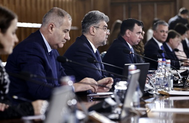 Ciolacu: Guvernul adoptă contractul-cadru în domeniul sănătăţii, conform celor convenite cu medicii de familie / Menţinem valorile de anul trecut, atât cele pe pacient, cât şi în cazul serviciilor din asistenţa medicală primară şi ambulatorie 