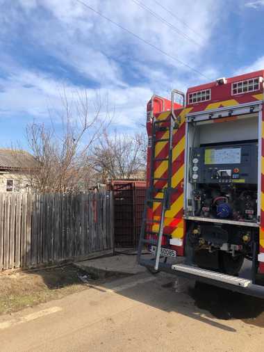 Giurgiu: Un incendiu s-a produs într-o casă din satul Brăniştari, din cauza unui scurtciurcuit produs la cablul unui televizor