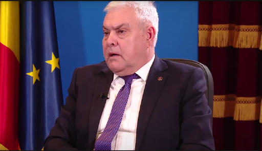 Ministrul Apărării: Serviciul militar obligatoriu este exclus / Se discută despre un servicu miliar voluntar, pentru persoane cu vârsta cuprinsă între 18 şi 35 de ani / Tîlvăr: România nu este în pericol de război, nu este în pericol să fie atacată

