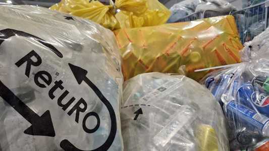 Ministerul Mediului: Peste 2 milioane de ambalaje au fost returnate de consumatori, în luna ianuarie, prin intermediul Sistemului de Garanţie Returnare