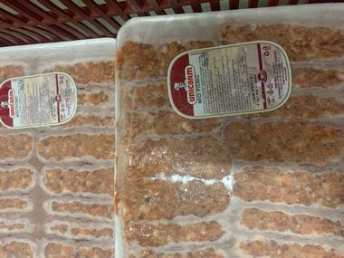 Inspectorii de la Protecţia Consumatorului Timiş au dat 7 amenzi în valoare de 63.000 de lei unui singur magazin, în urma unui control. Au fost retrase de la comercializare aproape 3.000 kg de produse
