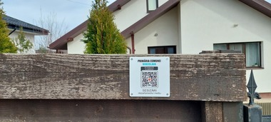 Deşeurile menajere într-o comună ieşeană vor fi ridicate doar pe baza unei plăcuţe cu cod QR. Viceprimar: 8.000 de persoane nu plătesc taxa de salubritate, ceea ce este injust 