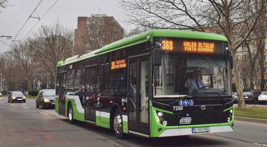 Nicuşor Dan: Din 1 martie, 6 autobuze electrice circulă şi pe linia 368
