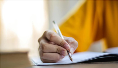 Ligia Deca, înaintea simulării examenului de bacalaureat: Succes, dragii mei! Am încredere că veţi folosi acest moment pentru a vă familiariza cu atmosfera examenului din vară, precum şi pentru a vă îmbunătăţi rezultatele / CALENDARUL



