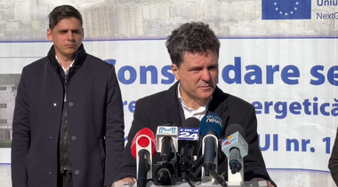 Nicuşor Dan a anunţat începerea lucrărilor de consolidare la o clădire de locuinţe din sectorul 5: Fondurile sunt alocate din PNRR iar valoarea investiţiei este de 10 milioane de lei, plus TVA