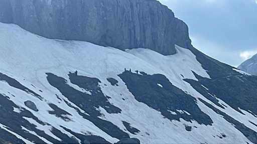Prahova: Salvamontiştii reamintesc că traseele montane sunt închise în această perioadă, la peste 1.700 de metri altitudine