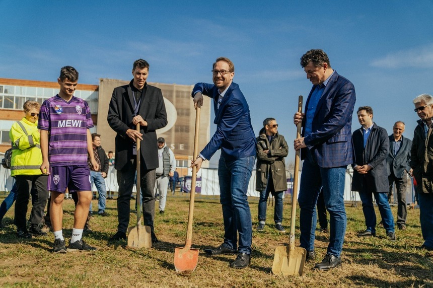 Primăria Timişoara a început construirea primului stadion de după Revoluţie / Investiţia, suportată integral din taxele şi impozitele timişorenilor