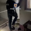 Poliţiştii din Capitală au reţinut doi bărbaţi implicaţi în mai multe infracţiuni de furt din maşini din apropierea cluburilor şi restaurantelor, în Sectorul 1 / Prejudiciul a fost de circa 25.000 lei - VIDEO