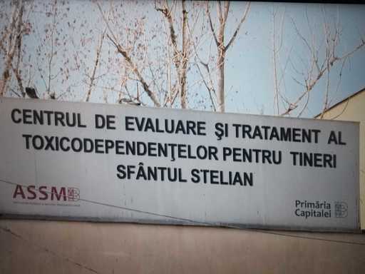 Tânăr, drogat cu 27 de substanţe în acelaşi timp/ Fentanylul, tot mai întâlnit în cocktailuri cu potenţial mortal/ Medic: Fentanylul este opioid, opioidele dau sedare, până la insuficienţă respiratorie şi comă