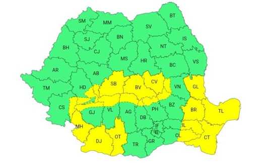 Ploi în centrul, sudul şi estul ţării, începând de duminică/ La munte, precipitaţiile se vor transforma în ninsoare, iar în vest şi nord-vest va fi brumă/ Cod galben de vânt şi ninsori, în 22 de judeţe