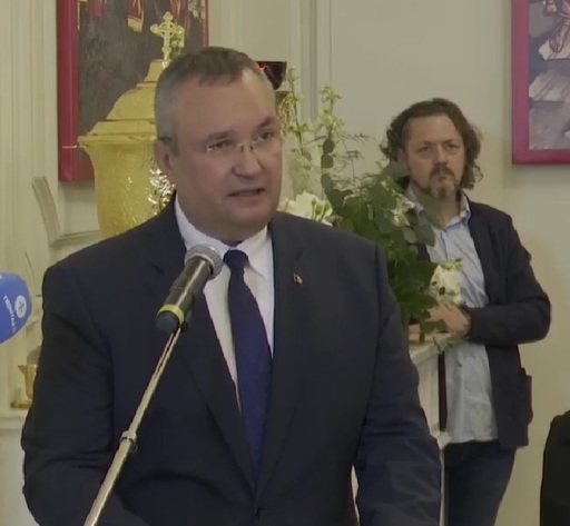 Nicolae Ciucă, la sfinţirea capelei din Palatul Parlamentului: Ea ne ajută să fim mai aproape de Dumnezeu, iar asta înseamnă să fim mai aproape de oameni 