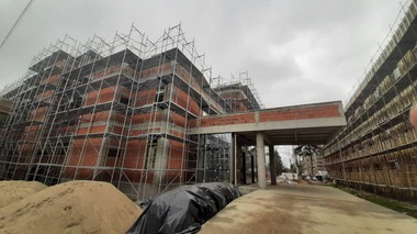 UPDATE - Ministrul Sănătăţii: Pavilionul de Politraumă de la Craiova, în stadiu avansat al lucrărilor de construire, clădirea este ridicată deja până la nivelul 2 / Pavilionul Politraumă nou de la Sibiu va avea 90 de paturi,15 digitalizate complet  - FOTO