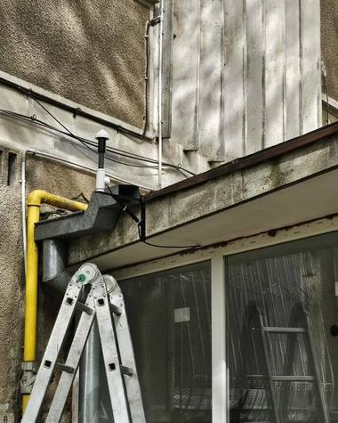 Nicuşor Dan anunţă că vor fi montaţi senzori seismici pe toate clădirile rezidenţiale cu înălţime minim P+3 şi care vor fi consolidate prin Programul Naţional de Consolidare a Clădirilor cu Risc Seismic