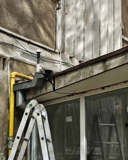 Nicuşor Dan anunţă că vor fi montaţi senzori seismici pe toate clădirile rezidenţiale cu înălţime minim P+3 şi care vor fi consolidate prin Programul Naţional de Consolidare a Clădirilor cu Risc Seismic