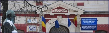 Profesorii Colegiului ”B. P. Hasdeu” din Buzău acuză Inspectoratul Şcolar Judeţean de ”acţiuni nefireşti şi dăunătoare”, după ce directorul a demisionat afirmând că nu are control asupra angajărilor în instituţie