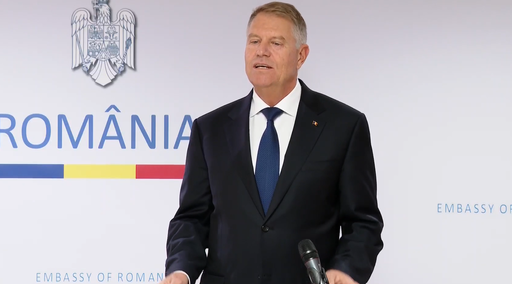 Klaus Iohannis: Nu m-am gândit la recrutare obligatorie şi nu voi avansa aşa ceva / Trebuie să existe mai multă informaţie şi mai multă atractivitate pentru cariera militară, evident şi o soldă pe măsura implicării, dar şi publicitate pozitivă