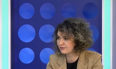 Medic specialist gastroenterologie: Cea mai bună pâine este cea cu maia / Pâinea cu maia din supermarket, cu termen de valabilitate crescut, are adaos / Ar trebui să mâncăm 30 de grame de fibre pe zi
