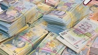 Ministerul Muncii anunţă că banii pentru plata pensiilor au fost viraţi integral către Poşta Română