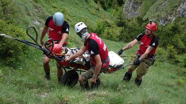 Patru persoane au ajuns la spital, în ultimele 24 de ore, după ce au fost salvate de către salvamontişti