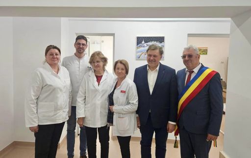 Alexandru Rafila: Voi sprijini, alături de CNAS, menţinerea veniturilor pentru medicii de familie şi diversificarea serviciilor medicale pe care le fac