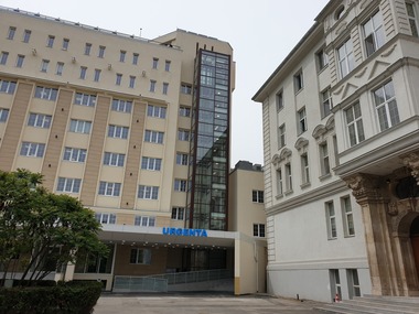 Spitalul Clinic de Obstetrică Ginecologie ”Dr. A.I. Sbârcea” din Braşov, modernizat, eficientizat energetic şi dotat, în urma mai multor investiţii/ Va creşte capacitatea compartimentului de Terapie Intensivă neonatală, printr-un proiect prin PNRR - FOTO