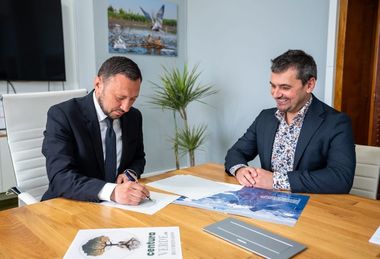 Ministrul Mediului a semnat Memorandumul pentru Centura Verde Bucureşti-Ilfov: Rolul social al pădurilor din jurul marilor oraşe este cel care trebuie să primeze şi este datoria noastră să ne asigurăm că acest lucru se şi întâmplă cu adevărat - FOTO