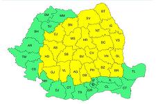 Ploi în cea mai mare parte a ţării, până joi seară/ Cod galben de averse torenţiale şi furtuni, în 25 de judeţe din Moldova, Transilvania, nordul Munteniei şi al Olteniei 