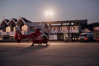 Accident de muncă la Aeroportul Maramureş. Un muncitor, cetăţean ucrainean, a căzut de pe o schelă metalică 
