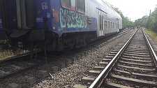 UPDATE - Teleorman: Două vagoane ale trenului IR 1596 Craiova-Bucureşti Nord au deraiat/ A fost activat Planul Roşu de Intervenţie/ În tren sunt circa 200 de călători/ Trei persoane au avut nevoie de îngrijiri medicale/ CFR Călători anunţă anchetă - FOTO