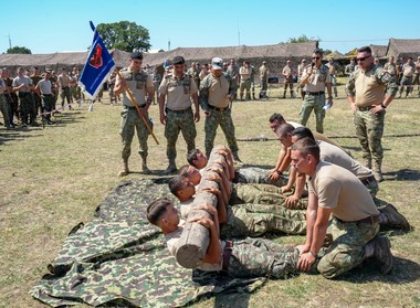 CSAT a aprobat forţele armate ale României care vor participa la misiuni şi operaţii în străinătate, în 2025: Ţara noastră va prelua funcţia de comandant al operaţiei EUFOR Althea, în teatrul de operaţii din Bosnia şi Herţegovina