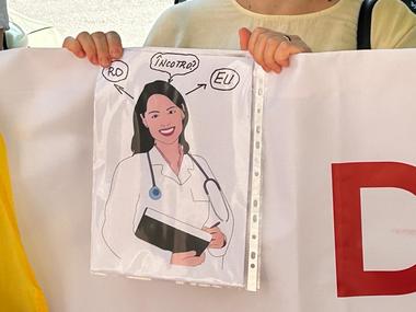 Medicii din ambulatoriul de specialitate protestează din nou în faţa CNAS faţă de ”subfinanţarea cronică”:  Riscul de a se trece la activitate cu plata este foarte mare / Care sunt solicitările către CNAS - FOTO