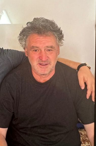 Un bărbat a plecat de la domiciul său din Sectorul 4 şi nu a mai revenit / Poliţiştii Capitalei l-au dat în urmărire la nivel naţional