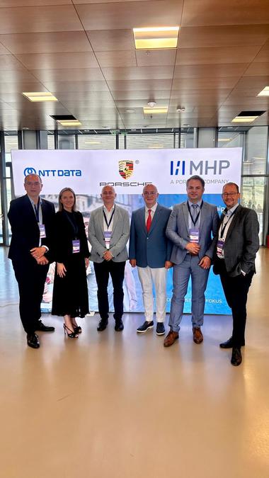 Companiile MHP Consulting Romania, Porsche AG şi NTT DATA Romania susţin de 10 ani programele de studiu al Informaticii în limba germană, la Universitate „Babeş-Bolyai” / Peste 900 de studenţi şi masteranzi, beneficiari