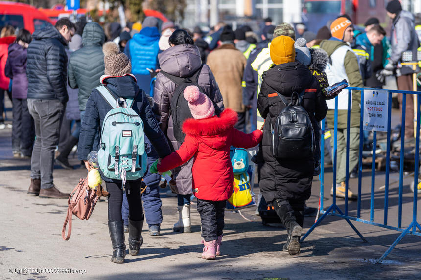 Spaţiu dedicat pentru copiii refugiaţi din Ucraina şi familiile lor, la PTF Siret