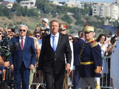 UPDATE - Constanţa: Mii de turişti şi constănţeni sunt aşteptaţi la manifestările organizate de Ziua Marinei, pe faleza din faţa Comandamentului Flotei / Preşedintele Klaus Iohannis, prezent la manifestări - VIDEO, FOTO
