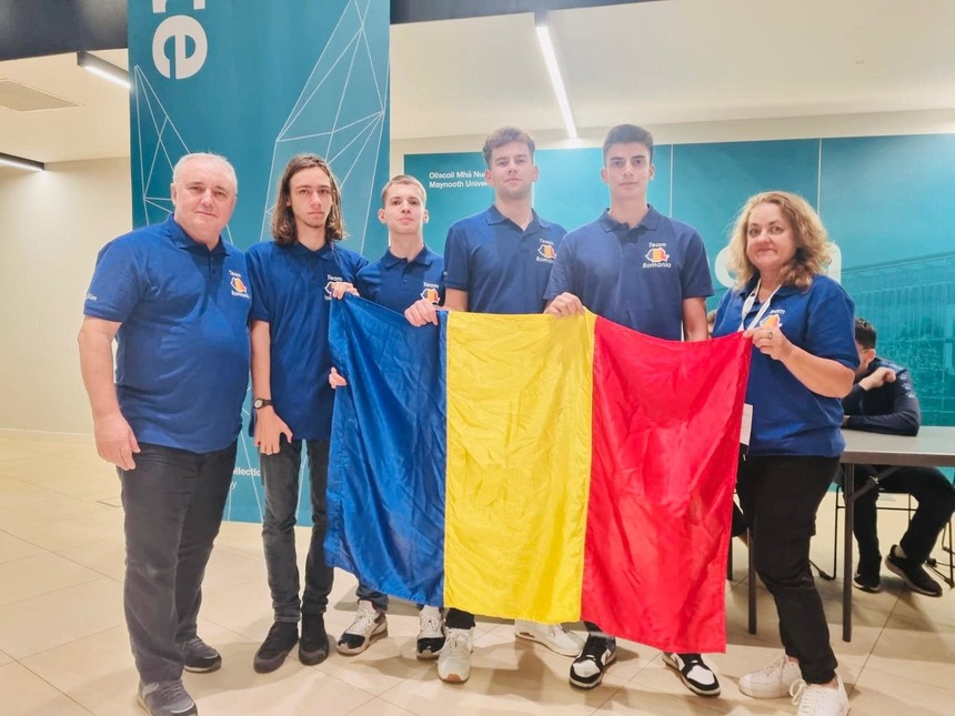 Patru medalii, între care una de aur, obţinute de România la Olimpiada Internaţională de Geografie - FOTO
