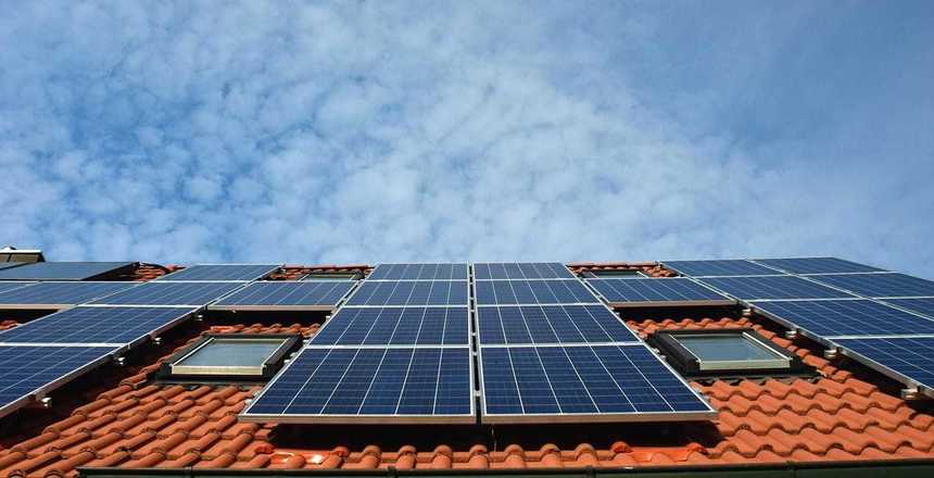 Peste 3800 de persoane s-au înscris în Programul Casa Verde Fotovoltaice din Bucureşti-Ilfov / Bugetul alocat acestei regiuni a fost de 114 milioane de lei 
