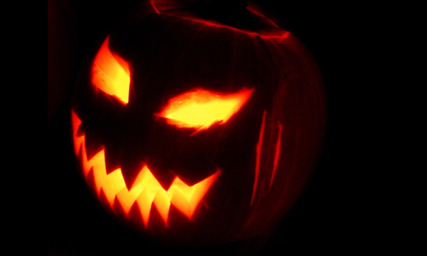 ÎPS Teodosie, întrebat dacă este un păcat participarea copiilor la evenimente de Halloween: Da. Acolo primesc amăgire şi întuneric, nu lumină