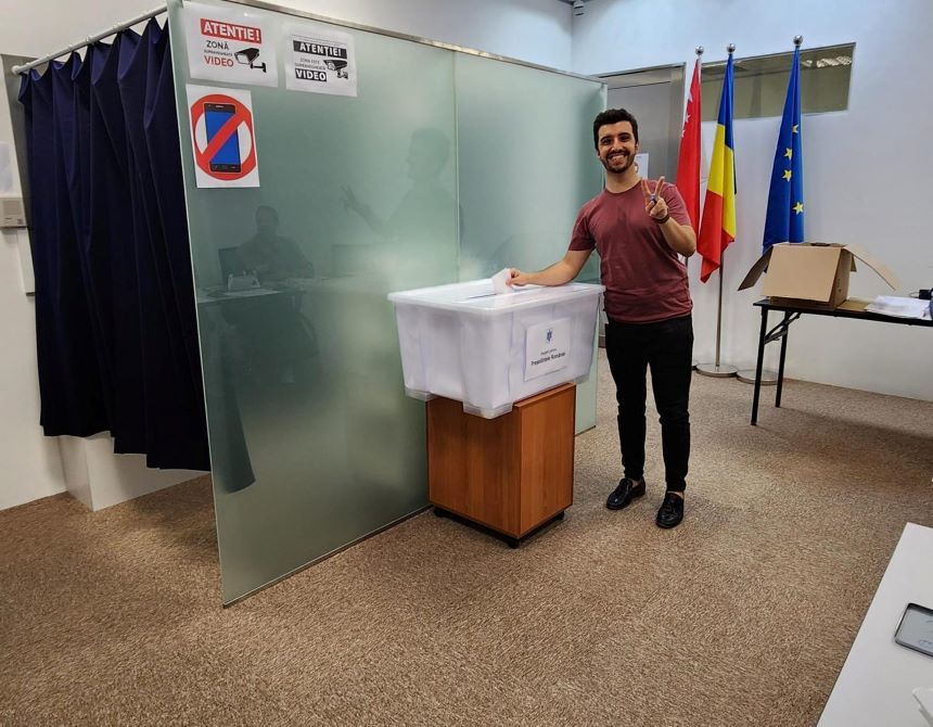 AEP: Startul votării pentru alegerile parlamentare va fi dat în străinătate vineri, la ora 20:00, ora României, prima secţie de votare deschisă, în Auckland, Noua Zeelandă / 950 de secţii de votare, organizate în străinătate