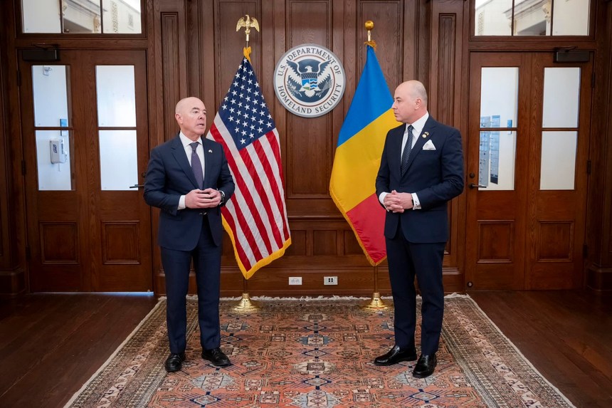 Ambasada României în SUA anunţă că, până la 31 martie, vor fi comunicate toate datele pentru obţinerea autorizaţie electronice pe baza căreia se va putea circula după intrarea în Programul Visa Waiver

