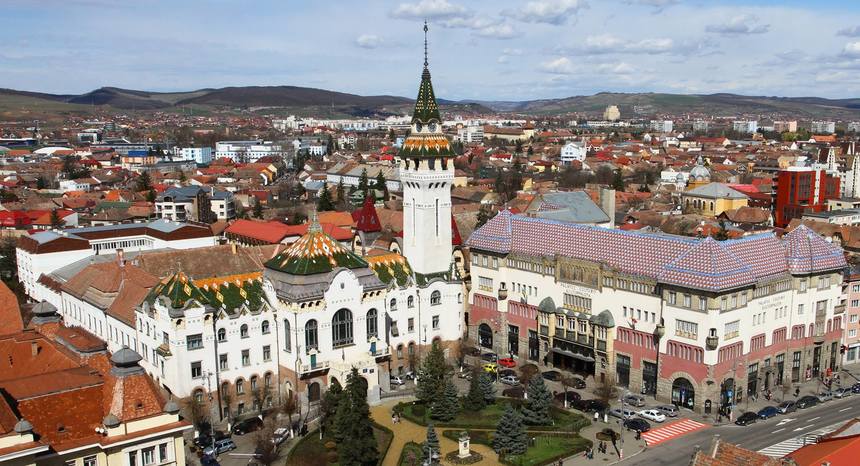 CJ Mureş: Centrele pentru copii cu dizabilităţi din Târgu Mureş, închise ”din cauza modificărilor legislative”. Viaţa sau sănătatea copiilor nu au fost niciodată în pericol, iar autorităţile de control nu au constatat că ar fi fost trataţi necorespunzător