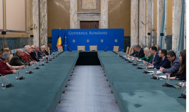 Ştefan Radu Oprea, consultări cu sindicaliştii din mai multe domenii, pentru a căuta soluţii la solicitările formulate în legătură cu drepturile salariale şi pensii