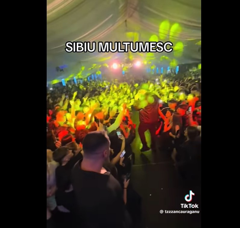 Sibiu - Sute de liceeni au cântat şi l-au ovaţionat pe Tzancă Uraganu la un bal. Manelistul a făcut playback, spunând că „conducerea” i-a cerut să cânte „ca pe Youtube”/ Preţul biletelor, 120 - 230 de lei  /Ce spun şeful ISJ şi directorul unui liceu
