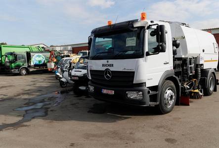 Primarul Ploieştiului vrea echipamente de salubritate în valoare de 10 milioane de euro după ieşirea din ADI Deşeuri, spunând că dacă ele nu există ar fi ”unul dintre cele mai mari jafuri”/ Reacţia şefului ADI Deşeuri